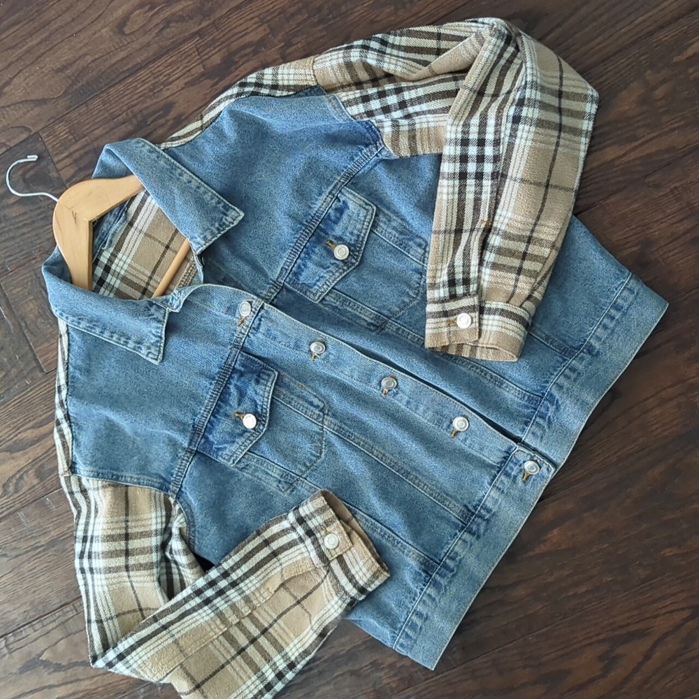 BLUE B COLLECTION I Boutique Denim & Plaid Flannel Contrast Jean Jacket, L - Picture 3 of 15